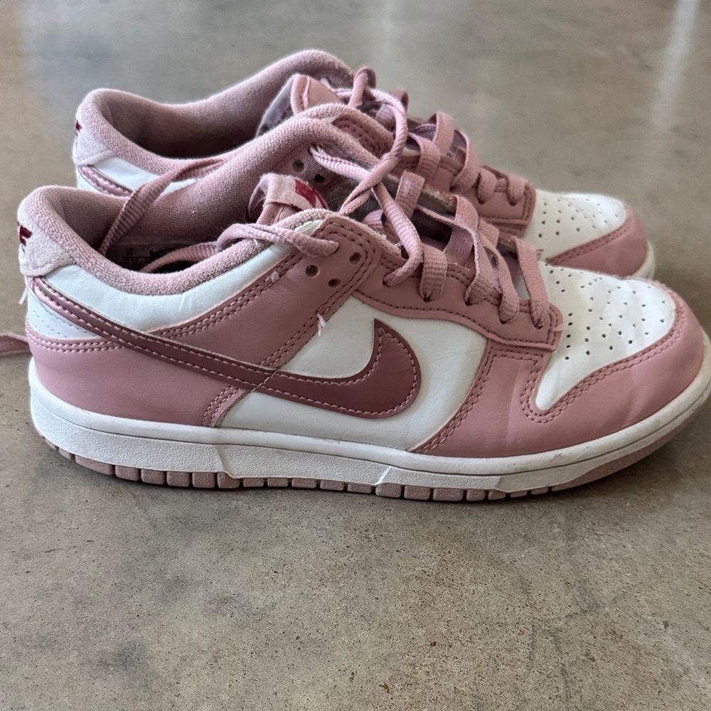 Nike Rose and White Low-Top Sneakers
